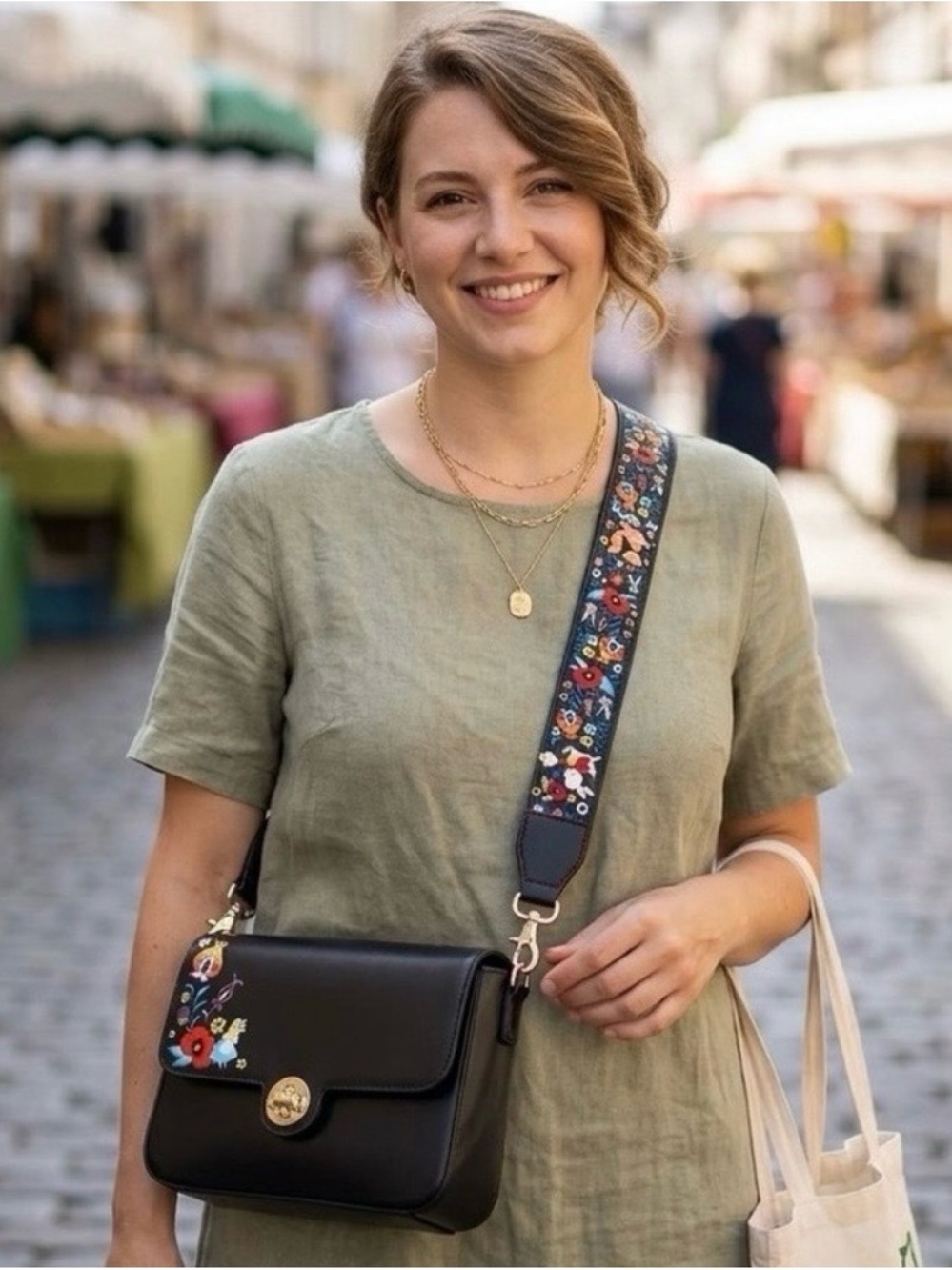 Loungefly Alice in Wonderland Black Leather Crossbody with Colorful Floral Strap - Picture 6 of 6